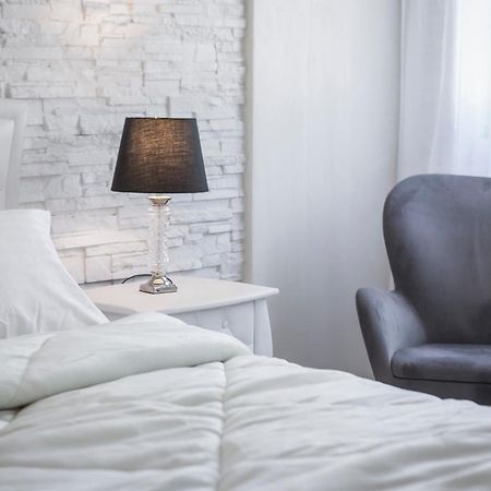 Suites Minetos Vlachata 部屋 写真